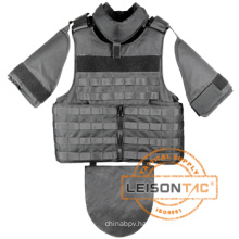 Ballistic Vest adopts Kevlar or TAC-TEX and our bullet proof panel has passed USA HP lab test